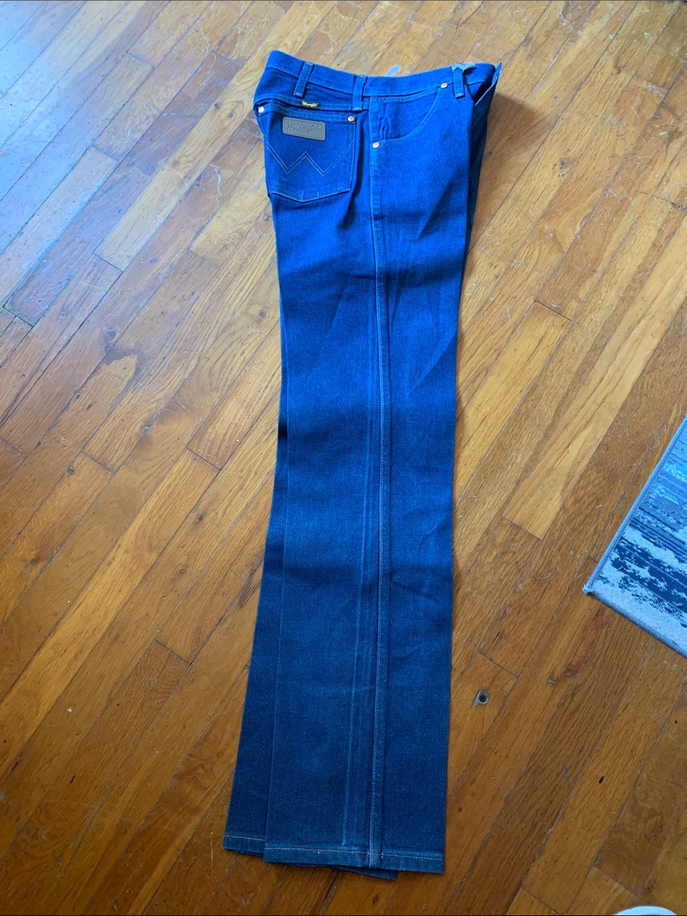 Starched Wrangler 28x34 13MWZ jeans!  Brand new & starched!